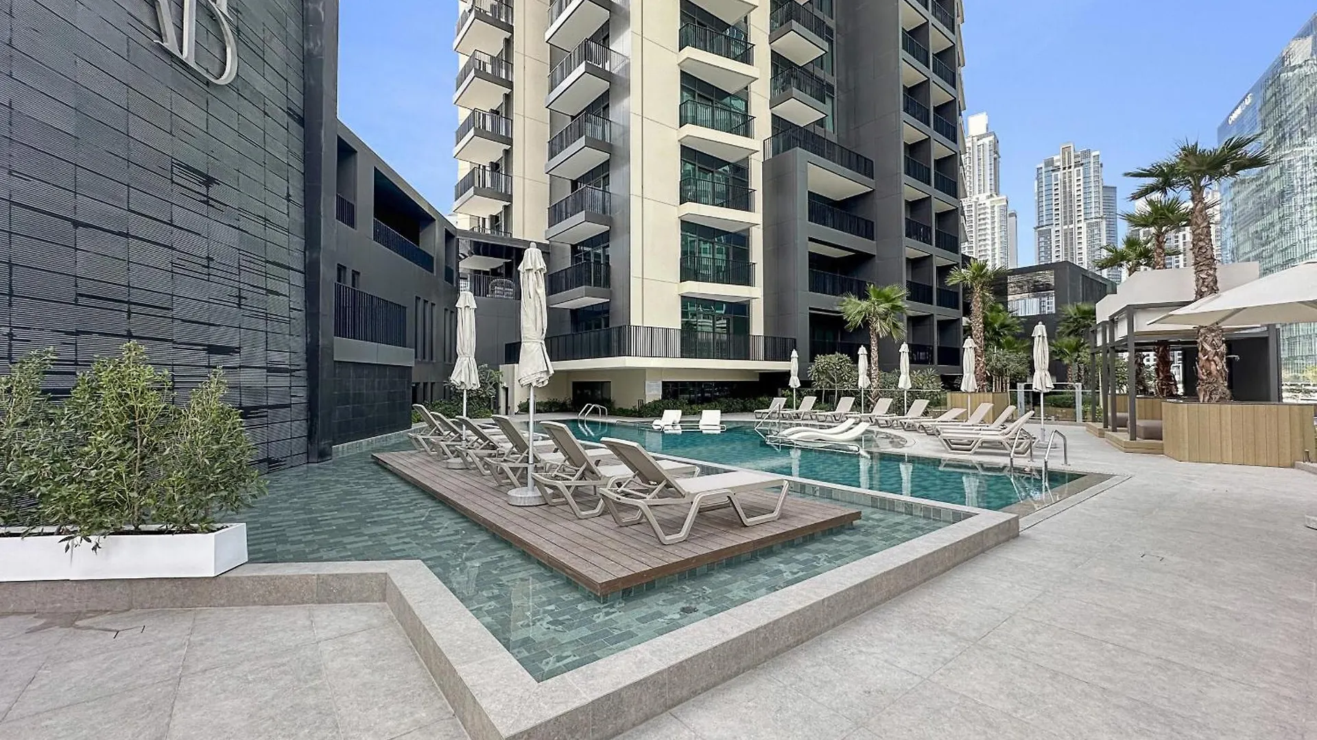 Vayk - Stylish Brand New 1 Bd With Terrace In Business Bay Διαμέρισμα Ντουμπάι