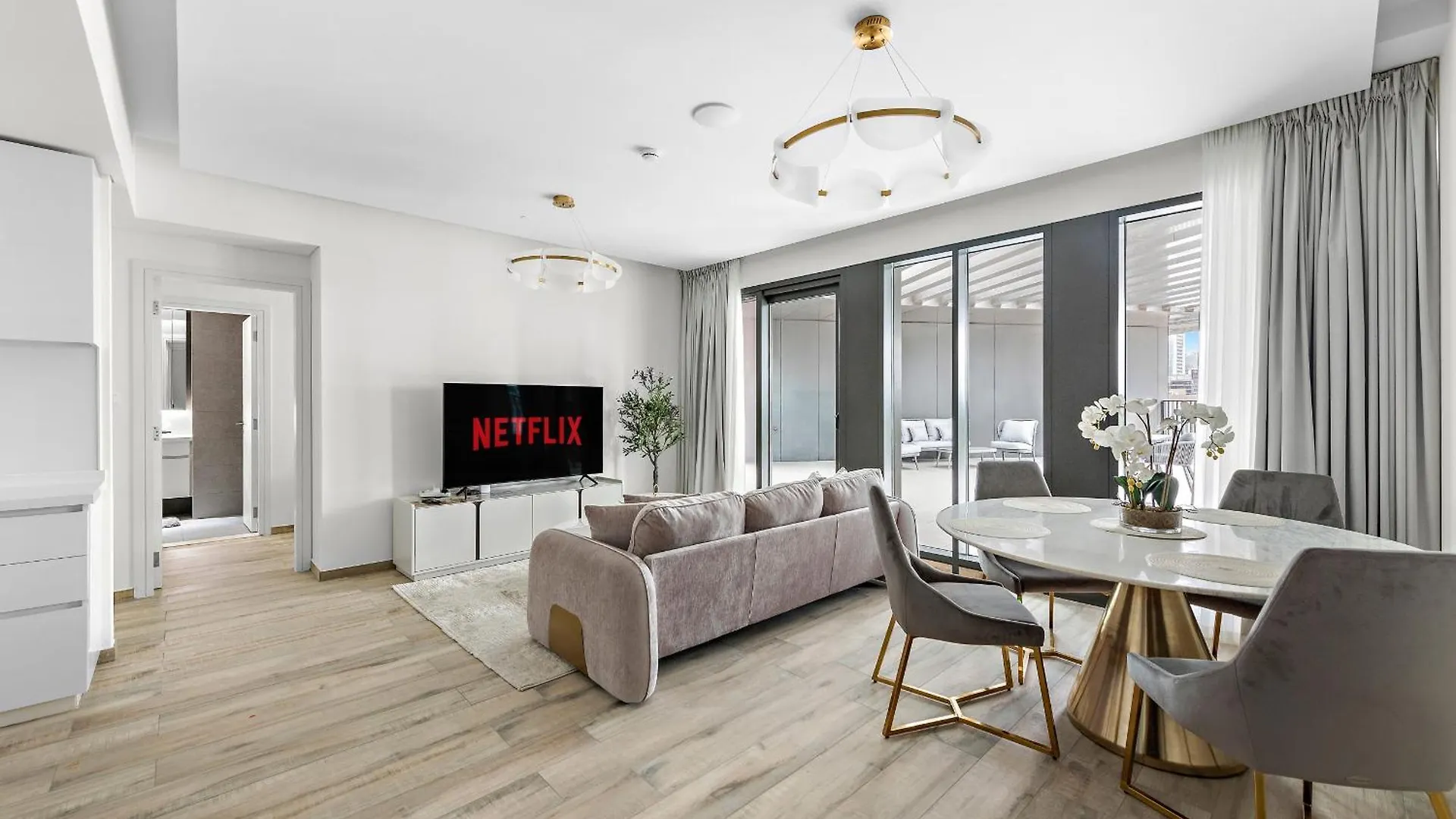 Vayk - Stylish Brand New 1 Bd With Terrace In Business Bay Διαμέρισμα Ντουμπάι